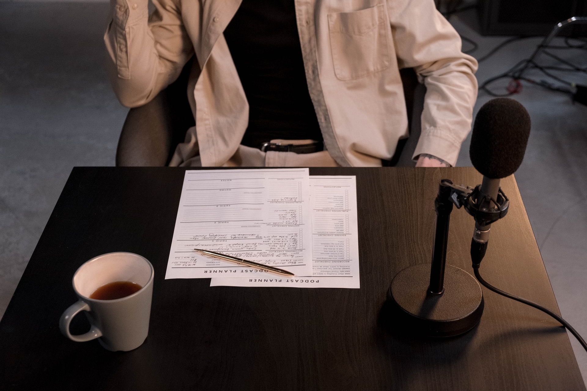 Content Marketing posts 13 podcast-cofee-image